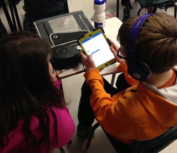 using iPad in classroom